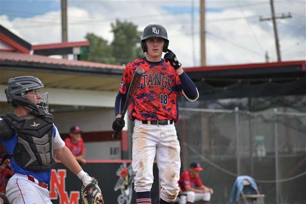 Medford Mustangs 2021 game action