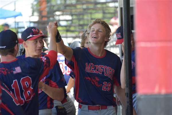 Medford Mustangs 2021 game action