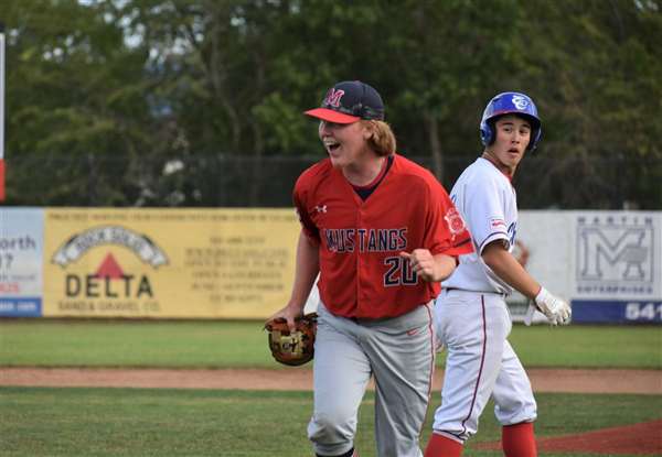 Medford Mustangs 2022 first baseman